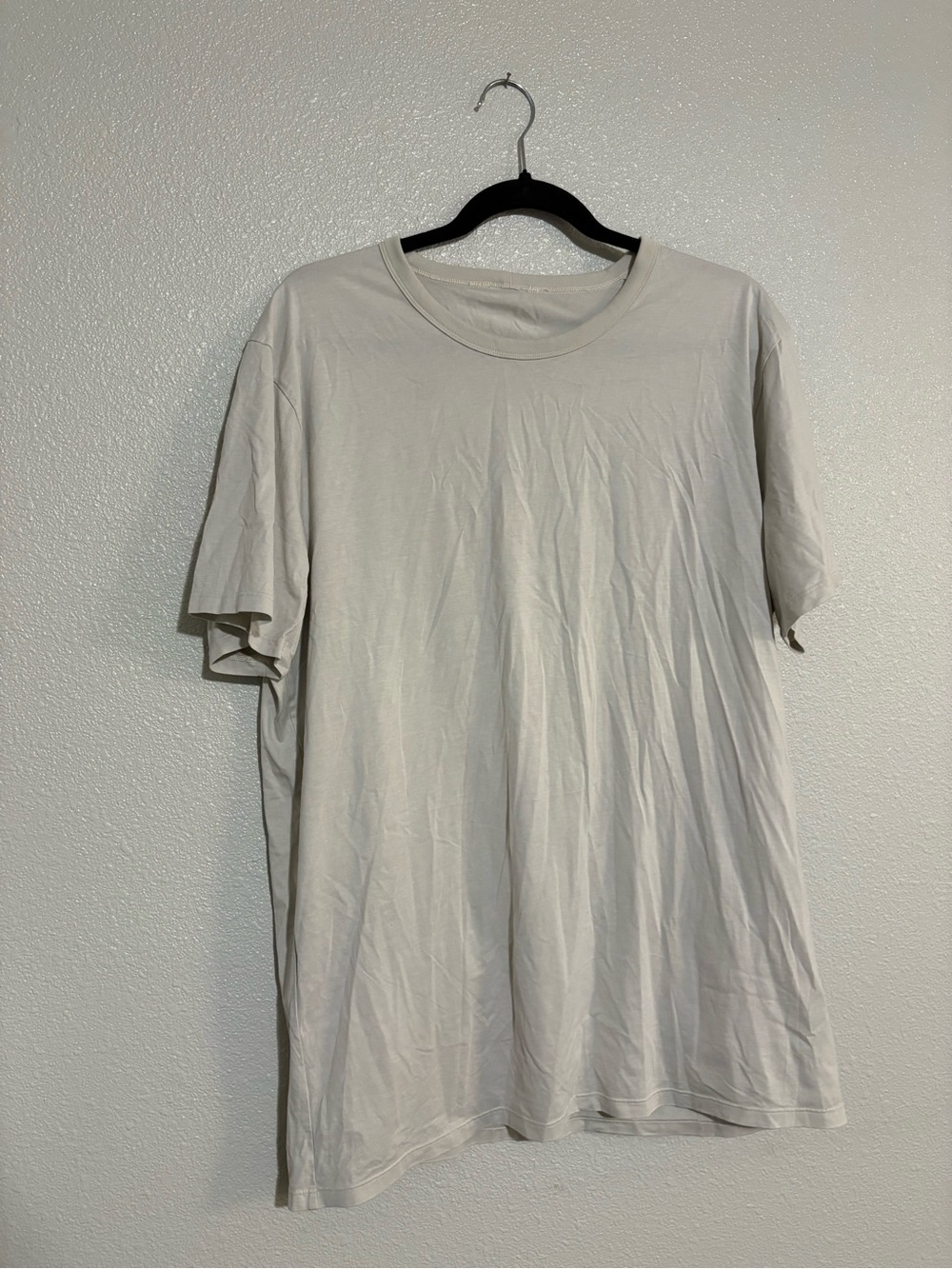 Lululemon Men’s Light Gray/bone colored Performance T-Shirt